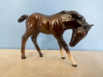 Vintage Beswick Foal Figurine Large Head Down Mode