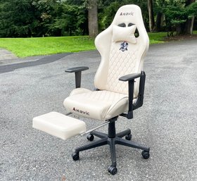 An Aieavic Ergonomic E-Sports Chair