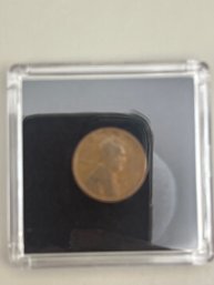 1 Beautiful 1918 Wheat Penny In Plastic Case