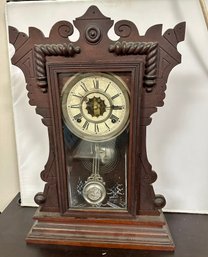 Antique Waterbury Gingerbread Clock Co.                      MB-CVBC