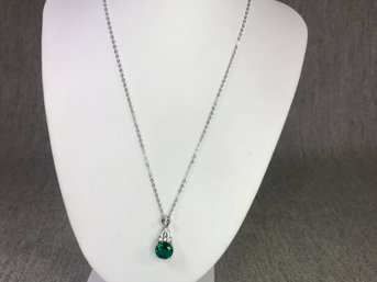 Fabulous Brand New - STERLING SILVER / 925 Necklace With Tsavorite And Sparkling White Zircons - Very Nice 18'