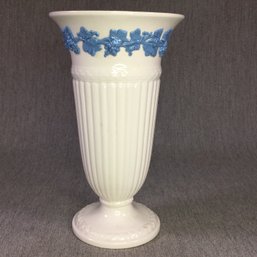Very Elegant Vintage WEDGWOOD Queen's Ware Trumpet Vase In White With Wedgwood Blue Trim - Made In England