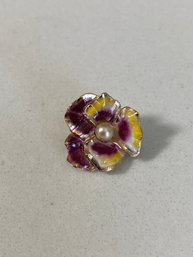 Vintage Floral And Pearl Centered Pin