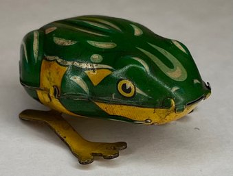 Vintage Wind Up Toy Jumping Frog - Tin Litho - US Zone Germany - 1.75 Inches Long - Works