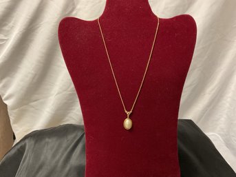1928 Necklace With Faux Pearl Pendant -, Screw Clasp