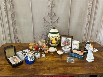 Knick-Knacks, Pottery, Figurines & More