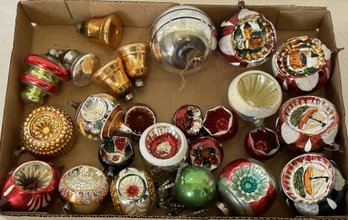 Large Lot Of Vintage Mercury Glass Hand Painted Ornaments-rare And Collectible Examples