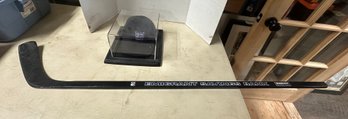 2 New York Rangers Brian Leetch Autographs - On Hockey Stick & On Rangers Hat In Plastic Display Case  BL/WA-D