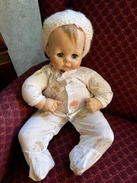 Vintage Madame Alexander 'victoria' Baby Doll