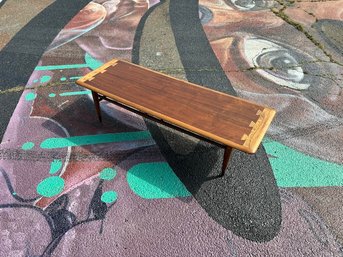 Mid-century Modern Walnut Dovetail Coffee Table (Andre Bus For Lane Acclaim)