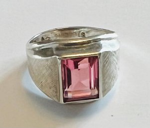 VINTAGE STERLING SILVER PINK STONE RING