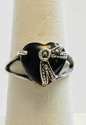 VINTAGE STERLING SILVER ONYX MARCASITE HEART RING