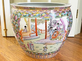 A Large Chinese Urn Or Cache Pot