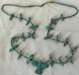 Fine Vintage ZUNI INDIAN Carved Turquoise Animal Fetish Necklace