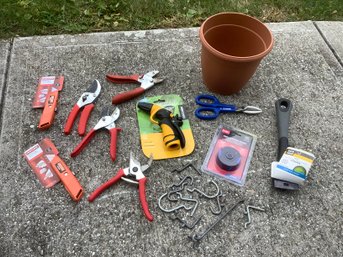 Small Mixed Garden Tools Lot In Planter