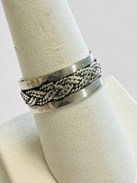 VINTAGE MEXICAN STERLING SILVER BRAIDED BAND DESIGN RING