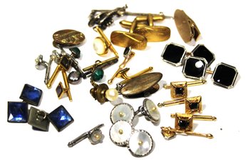 Wonderful Quality Fine Selection Of Vintage And Antique Cufflinks And Studs