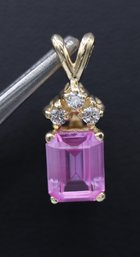 Wonderful Pink Sapphire Pendant In 14k Yellow Gold