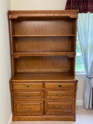 Lexington Furniture 6- Drawer Dresser With Hutch