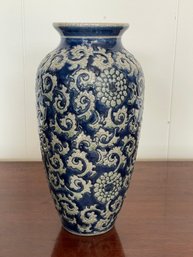 Porcelain Blue And White 8.5x3.5 Raised Texture Vase Asian