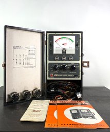 B&K Model 445 CRT Tester  With Original Manuals