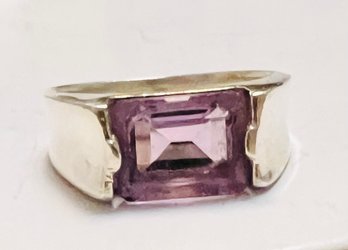 VINTAGE STERLING SILVER AMETHYST RING