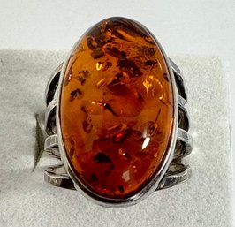 GREAT VINTAGE HAND HAMMERED STERLING SILVER BALTIC AMBER MADE IN POLAND RING