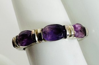 STERLING SILVER 3 STONE AMETHYST RING BAND