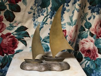 Nice Vintage Art Deco Style Solid Brass Sail Boats - Great Style And Lines - Very Nice Vintage Piece / Statue