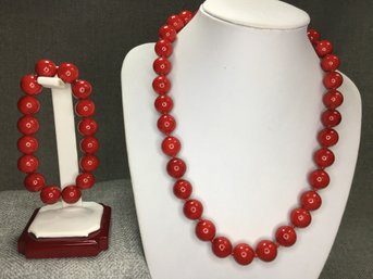 Very Nice Genuine Red Coral Bead 18' Necklace & Bracelet Set With Sterling Silver Clasp - Very Pretty Set