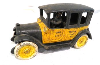 Cast Iron Yellow Cab With Wire Grill