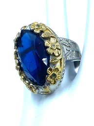 Large Chunky Silvertone Size 9 Ring W/ Dark Blue Stone