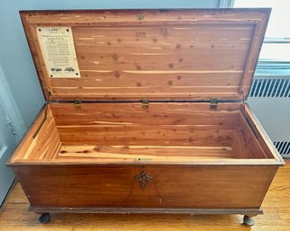 Vintage Lane Cedar Chest