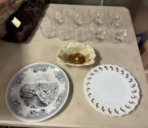 Champagne & Juice Glasses, Walker 990 Bowl,  Villeroy & Boch Vintage Collector Plate & White Plate. AB/E2