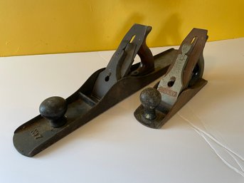 Pair Of Wood Planes. Stanley #7 And #4.
