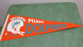1970s Miami Dolphins World Champions Nfl Felt Football Banner