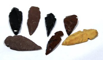 Lot Of 7 Antique Hand Carved Native American Indian Arrow Heads