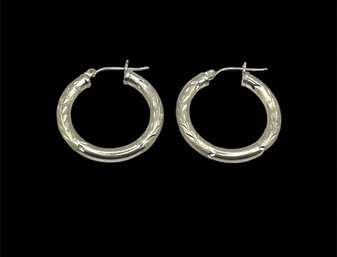 Beautiful Vintage Sterling Silver Etched Hoop Earrings