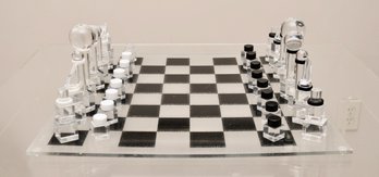Vintage Iris Rhodes Lucite Black And White Chess Set