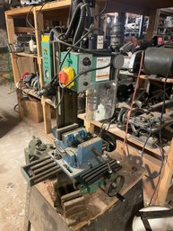 Grizzly 8G689 Mini Milling Machine