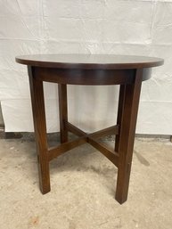 Stickley Mission Collection Oak Round Lamp Table