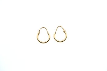 14k Yellow Gold Small Hoop Earrings