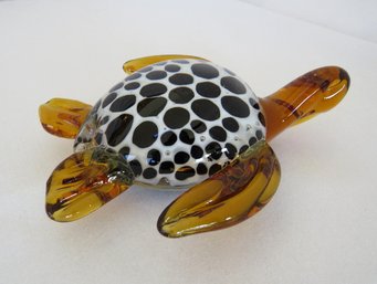 A Spotted Sea Turtle Blown Glass Paperweight