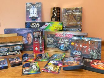 A Large Assortment Of Star Wars Memorabilia - 2 Large Bins