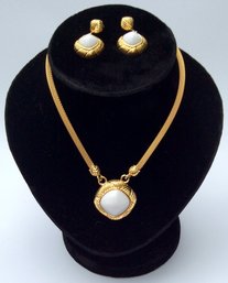 GOLD & WHITE NECKLACE & EARRINGS