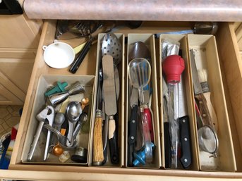 Utensil Drawer Contents - Its All There, And Its All Yours!