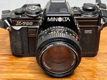 Minolta X-700 35 MM Camera With Case