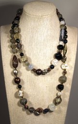 Fine Art Glass Beaded Necklace Double Strand 1960s