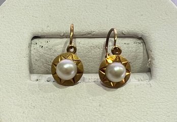 Antique Gold Earrings With Pearl