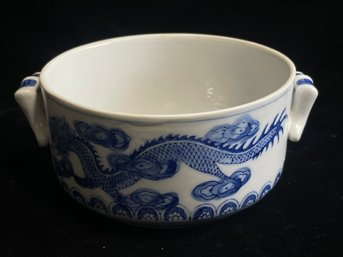 Vintage Chinoiserie Blue White Dragon Casserole Dish